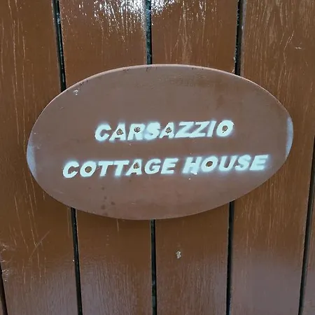 Сasa de vacaciones Carsazzio House