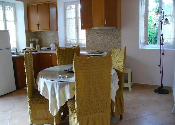Carsazzio House *